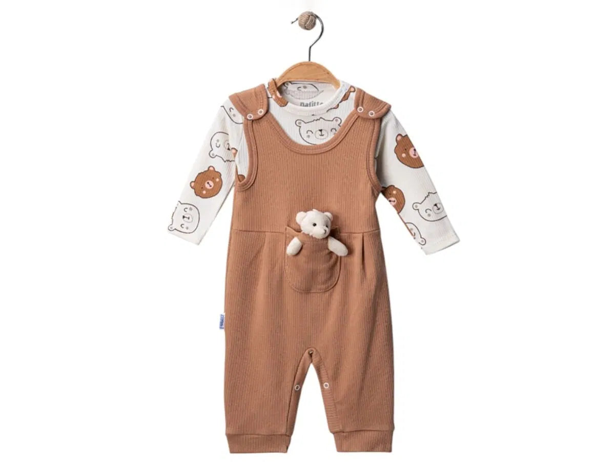 Baby Set mit Latzhose & Langarmbody – in Braun