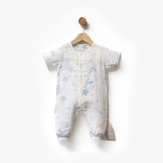 Baby Strampler – leicht, sommerlich & perfekt für den Strandurlaub